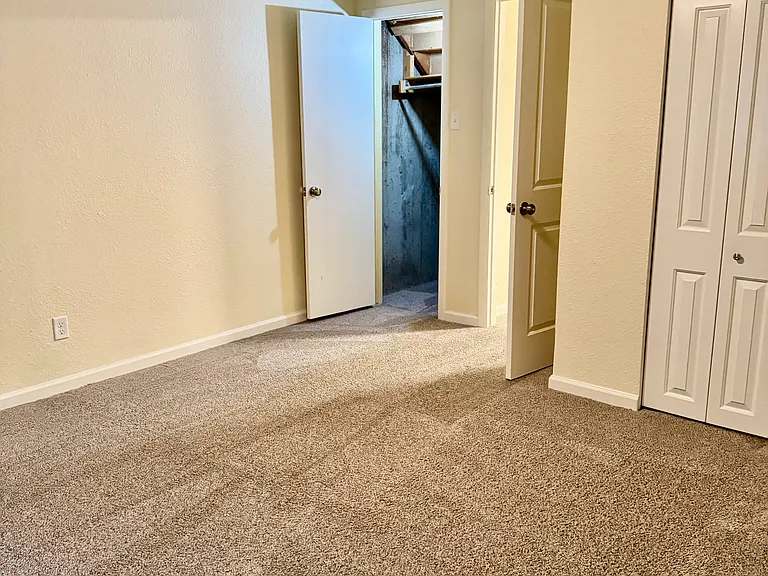 41 Apollo Ln — Photo 13