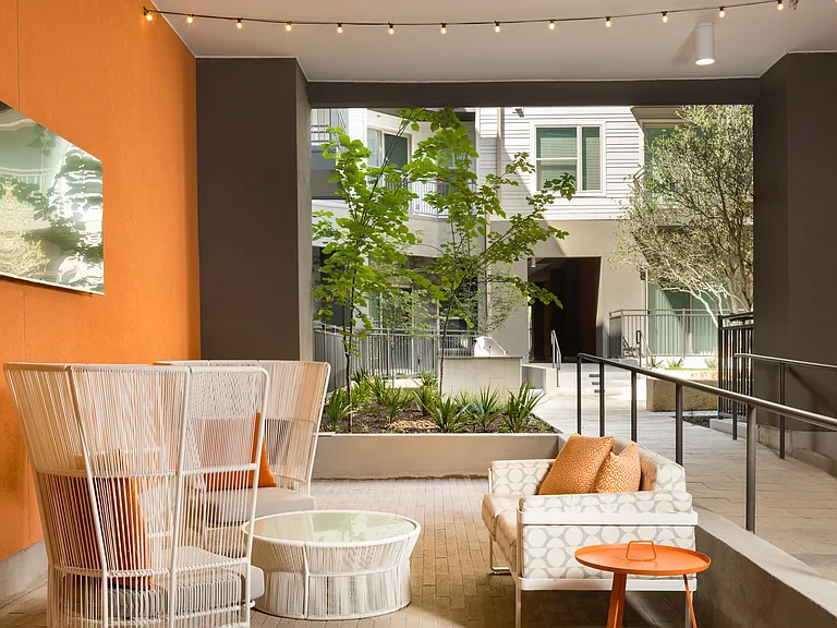 Courtyard Lounge