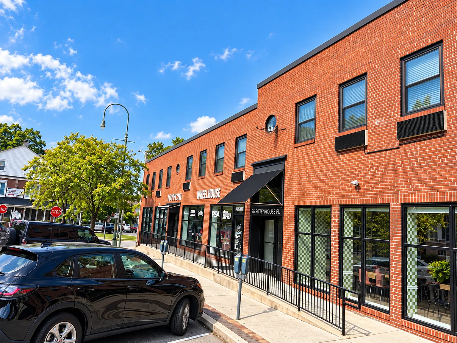 Modern Apartments in the Heart of Downtown Ardmore — Photo 2