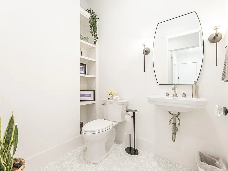 21701 Dan Dr — Photo 35