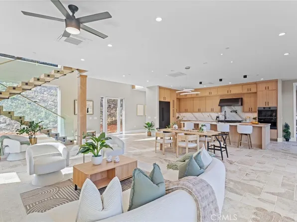 27937 Whisper Ln, Temecula, CA 92590