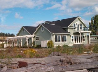 2020 SW Dillard Ln, Oak Harbor, WA 98277