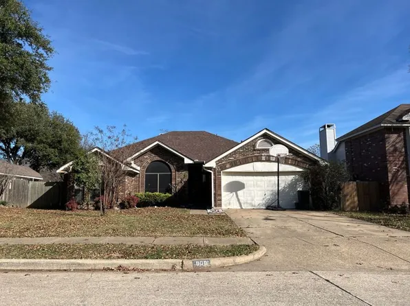 800 Bridgewater Ln, Mesquite, TX 75181