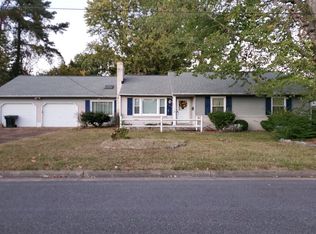 19 N Greenfield Ave, Hampton, VA 23666