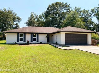 8715 Pine Ridge Blvd, Diamondhead, MS 39525