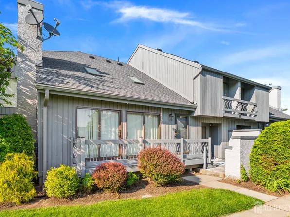 183 Linda Ln, Edison, NJ 08820