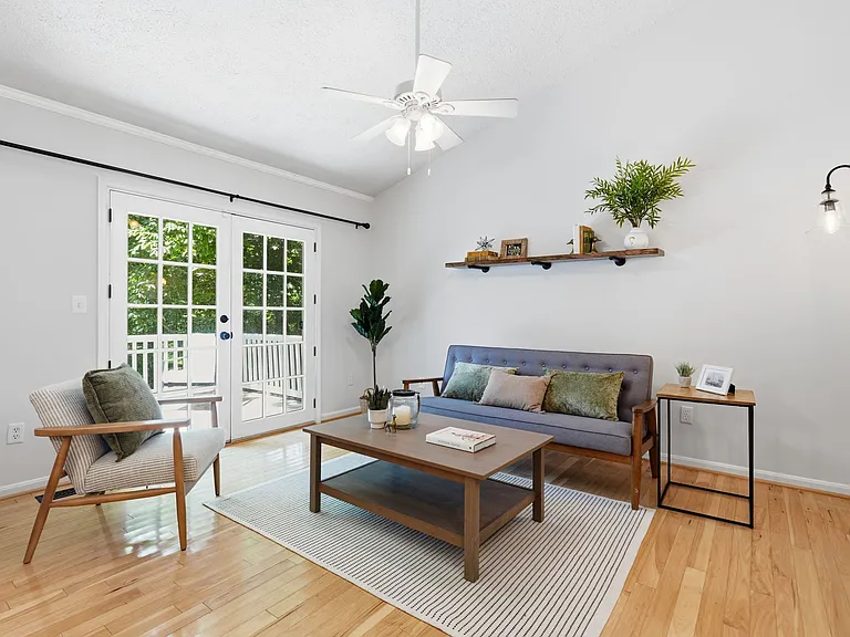 1294 Doubleday Dr — Photo 30