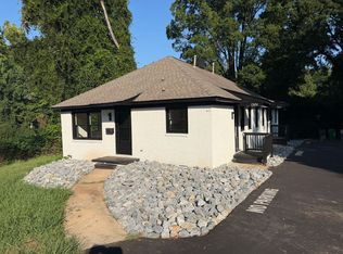 1520 Effingham Rd, Charlotte, NC 28208