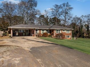 4983 Arcado Rd SW, Lilburn, GA 30047