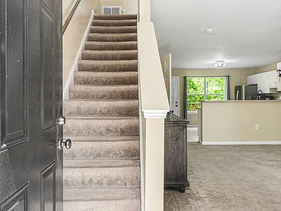 3rd image of 7334 Planters Rd