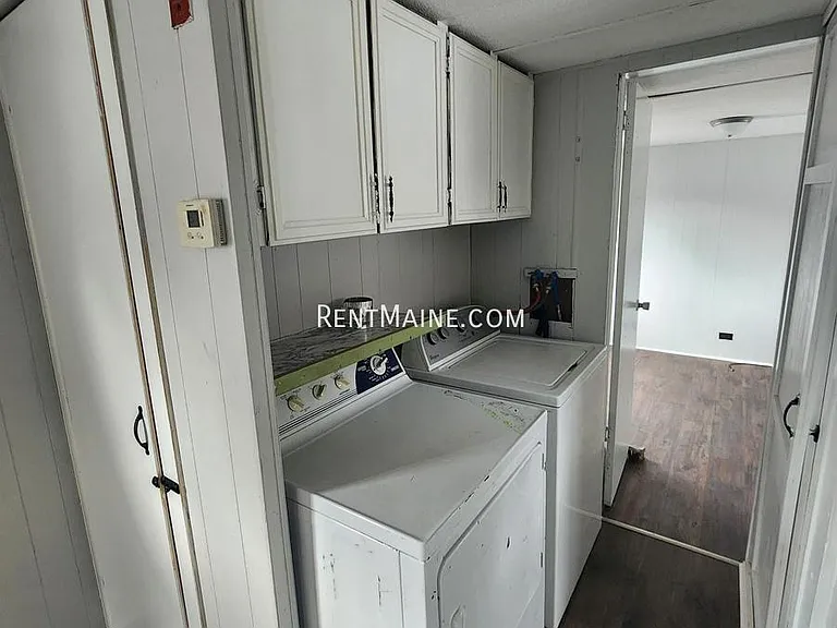 681 Main Rd N #4 — Photo 4