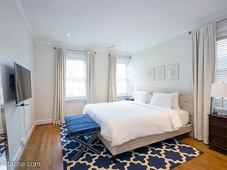 1421 Hopkins St NW — Photo 18
