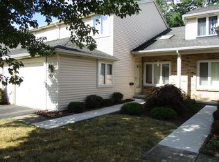 115 Kalyna Dr, Rochester, NY 14617