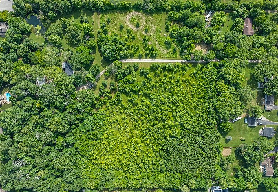 2nd image of 4245 W Wenger Rd