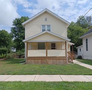 108 W 2nd St, Niles, OH, 44446