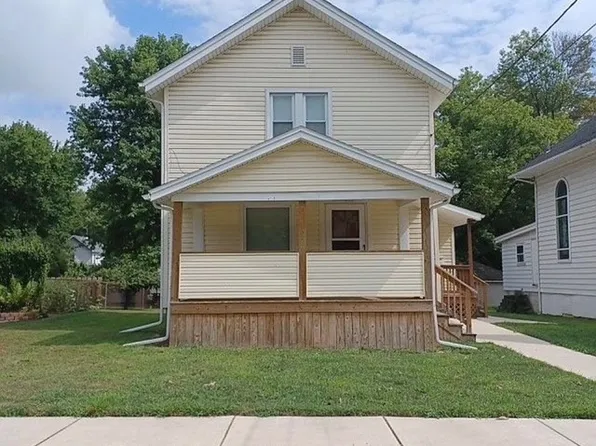 108 W 2nd St, Niles, OH 44446