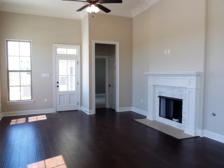 14092 Wetherly Dr — Photo 5