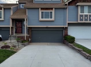 3410 Comstock Ave, Bellevue, NE 68123