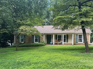 6900 Valley Haven Dr, Charlotte, NC 28211