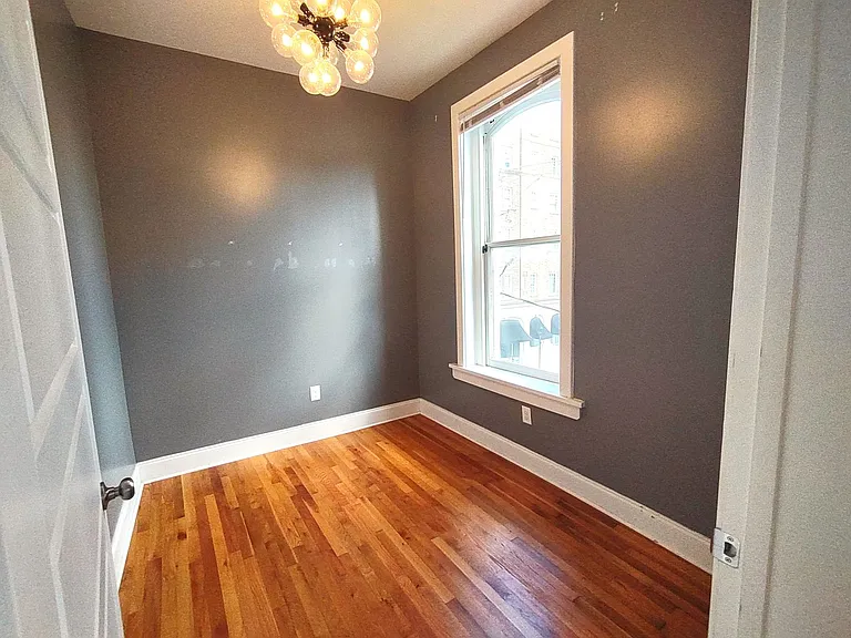 801 Church St — Photo 5