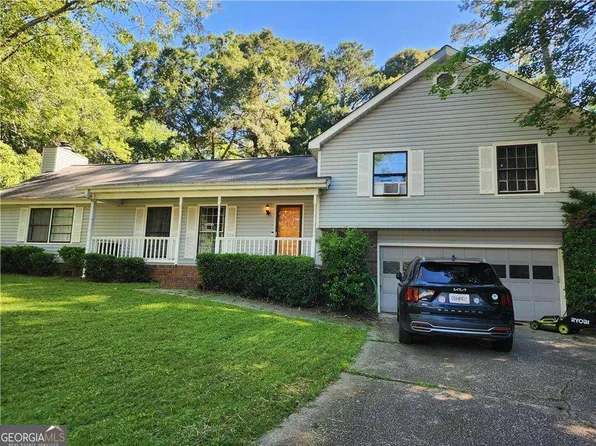 287 Plantation Cir SW, Smyrna, GA 30082