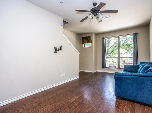 906 Glenn Crossett St, Arlington, TX 76010