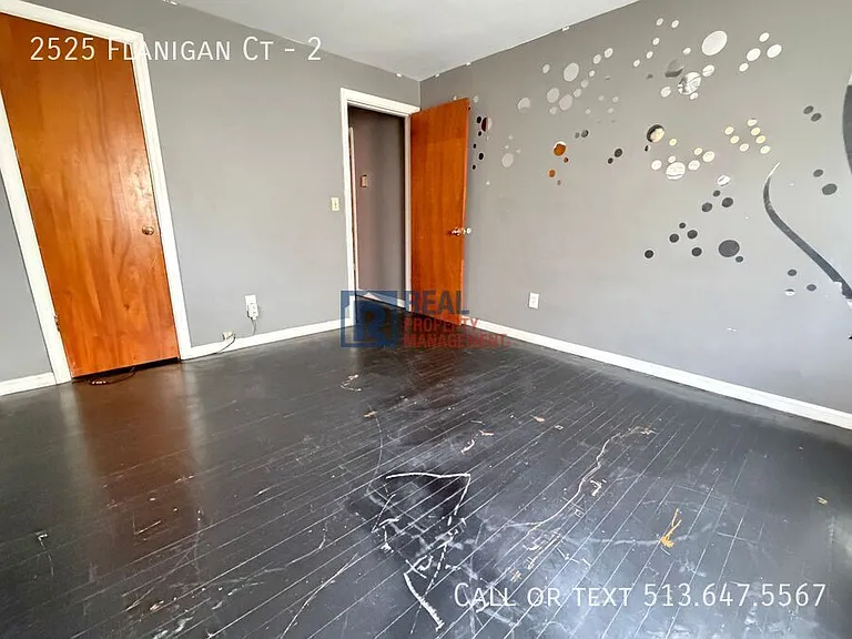 2525 Flanigan Ct #2 — Photo 9