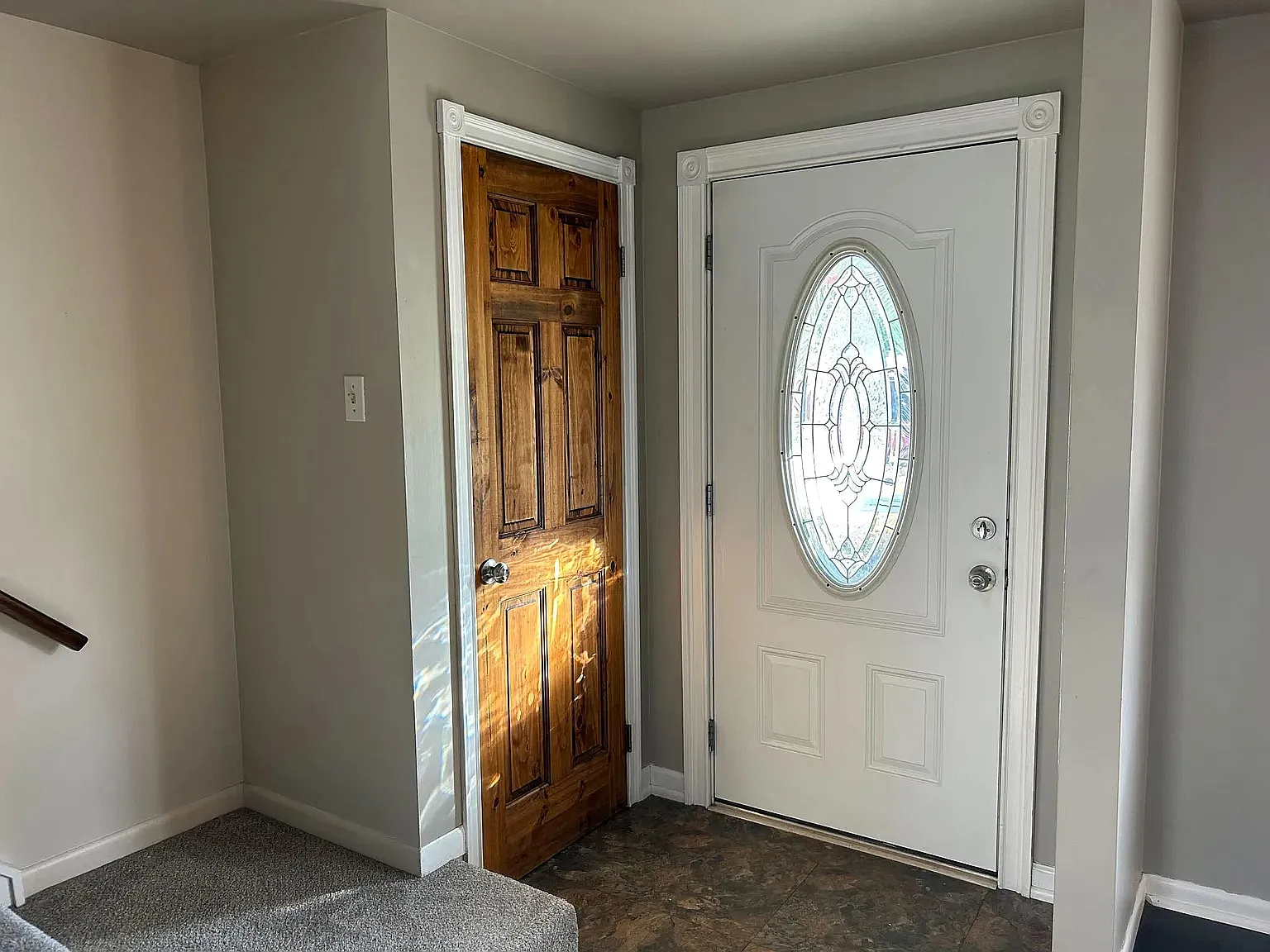 3 bed, 1.5 bath, 1260 sqft, $2,000 — Photo 3