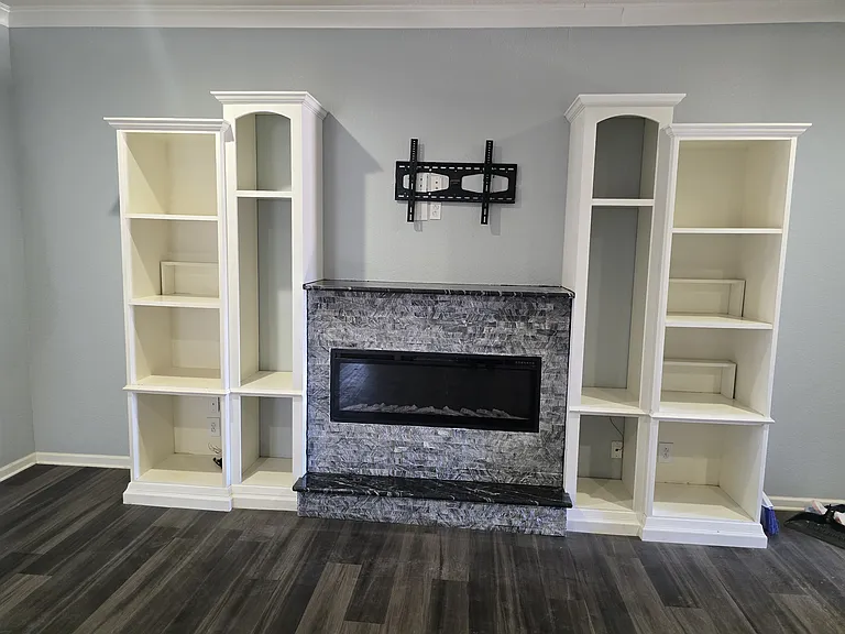 5906 Valencia Ave — Photo 3