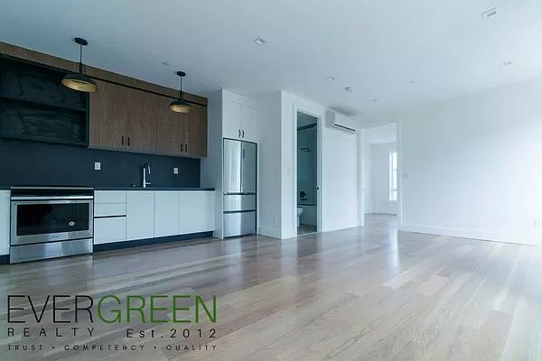 1st image of 551 Midwood St APT 3B