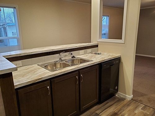5th image of 10929 Valette Cir W