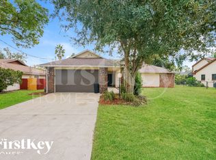 30 Filbert Ln, Palm Coast, FL 32137