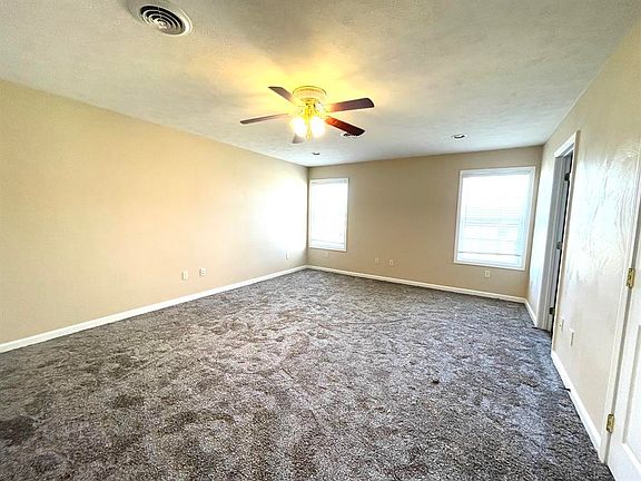 5th image of 604 Heritage Dr #607