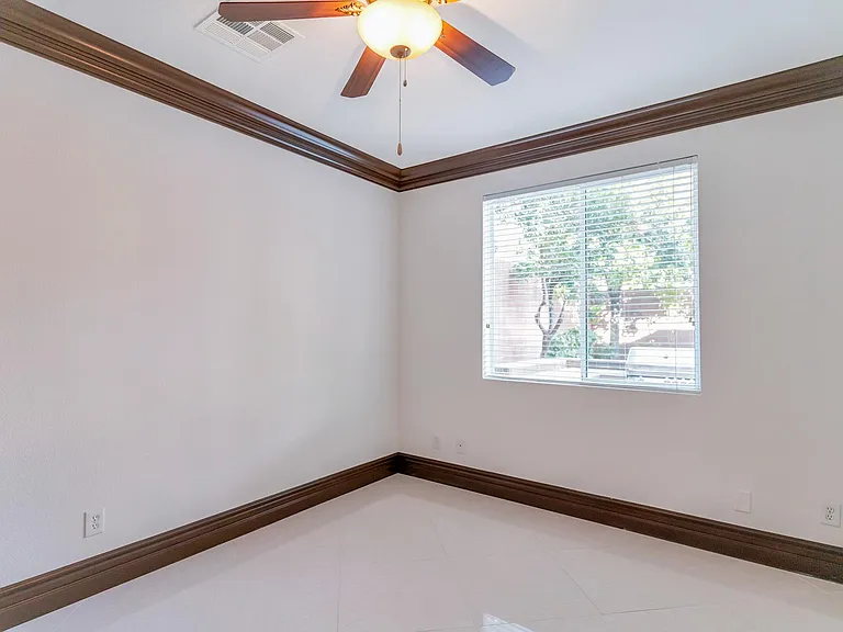 11392 Rancho Portena Ave — Photo 23