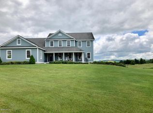 6 Shaylor Hill Rd, Lenox, MA 01240