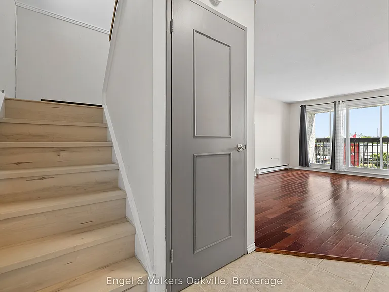 1055 Dundas St E #184 — Photo 3