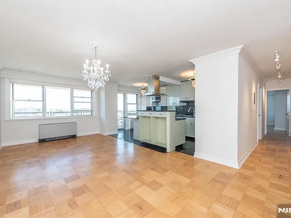6600 John F Kennedy Blvd E APT 19K, West New York, NJ 07093
