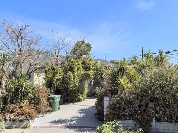17001 Burton St, Van Nuys, CA 91406