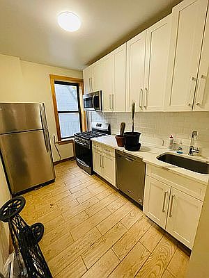 1st image of 37-35 Crescent St #2