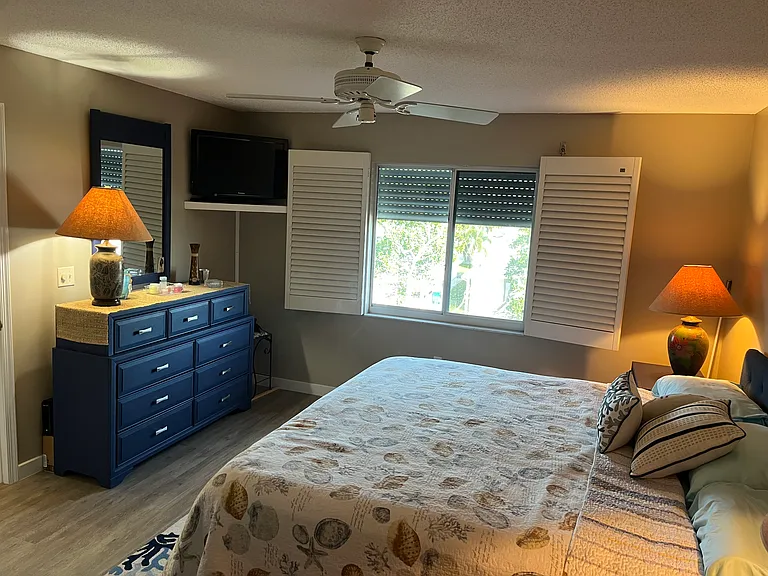 Large Master Bedroom