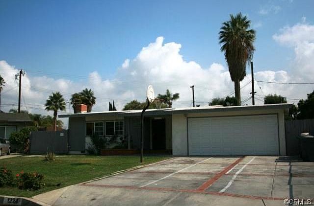 1st image of 1224 S Larimore Ave
