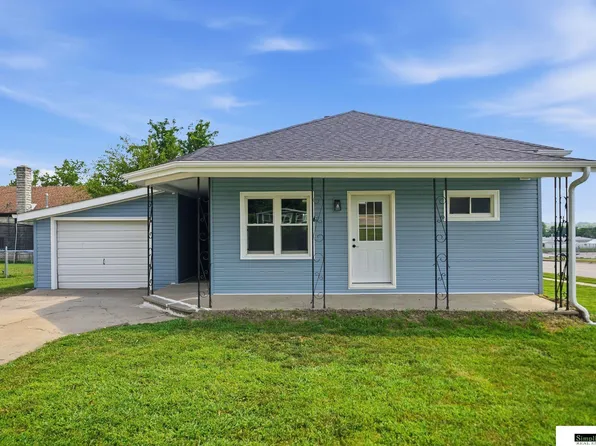 123 Washington St, Tecumseh, NE 68450