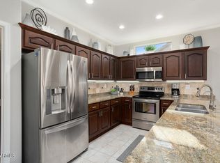 16102 W Quail Creek Ln, Surprise, AZ 85374