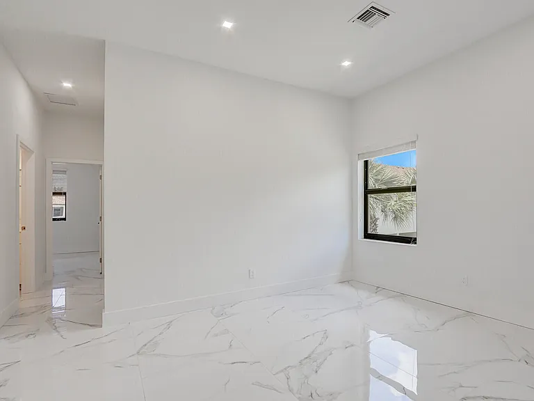 406 Bella Sol Way — Photo 23