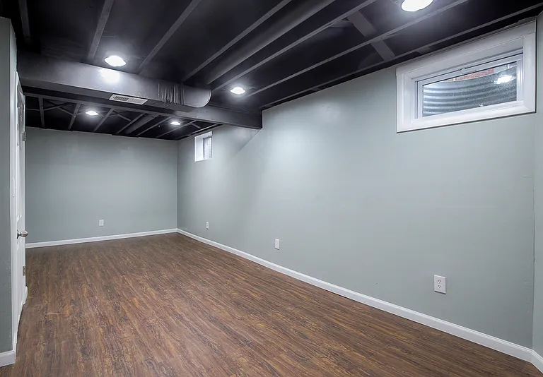 514 NE Corder St #B — Photo 23