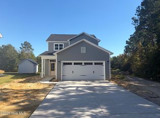 31 W Kiln Road, Hampstead, NC 28443