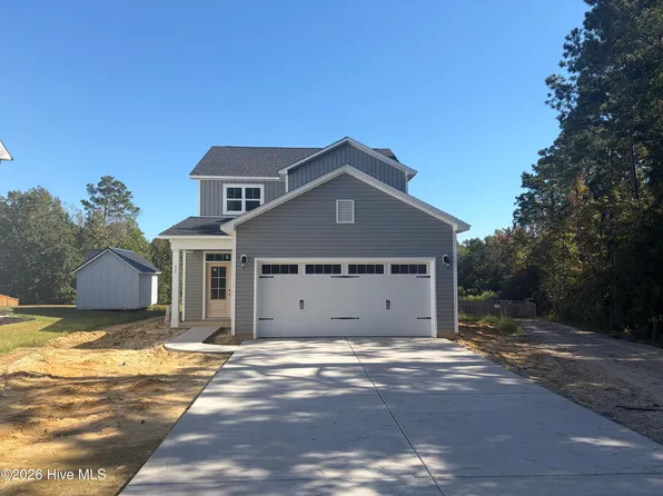 31 W Kiln Road, Hampstead, NC 28443