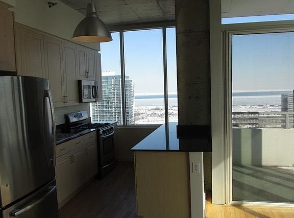 2nd image of 1720 S Michigan Ave Fl 26