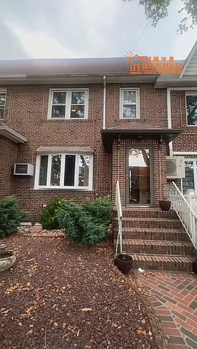 8407 63rd Ave Photo 1