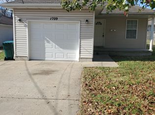 1709 N Golden Ave, Springfield, MO 65802